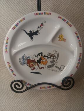 Warner Brothers Looney Tunes Melmac Plate Daffy, Bugs Tweety Divided 3 section